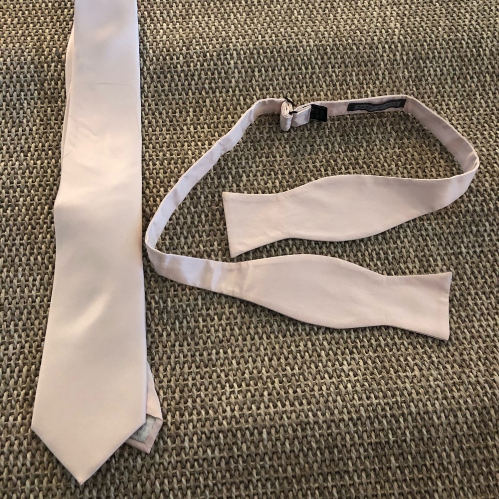 Men’s Blush Bow Tie and Neck Tie
